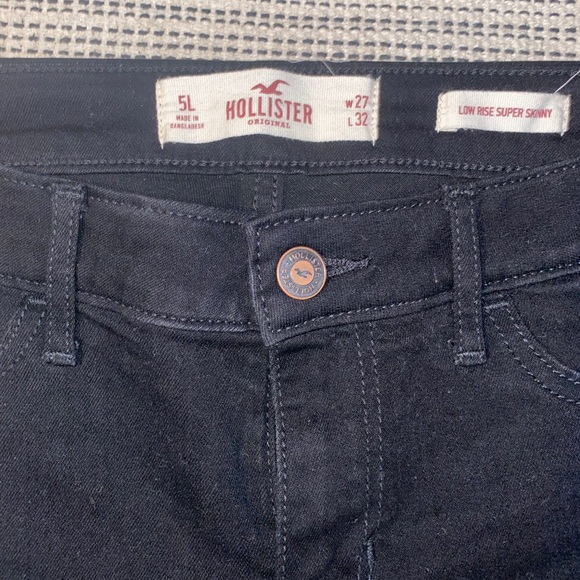 Black Hollister Super Skinny Low Rise Jeans - Picture 5 of 5